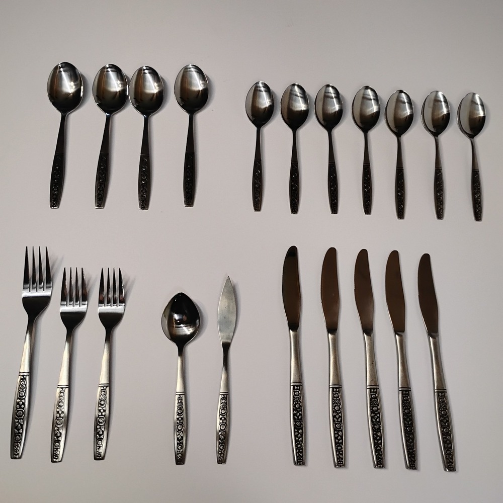NORTHLAND FLORAL‎ PANEL STAINLESS FLATWARE KOREA 21 Pieces